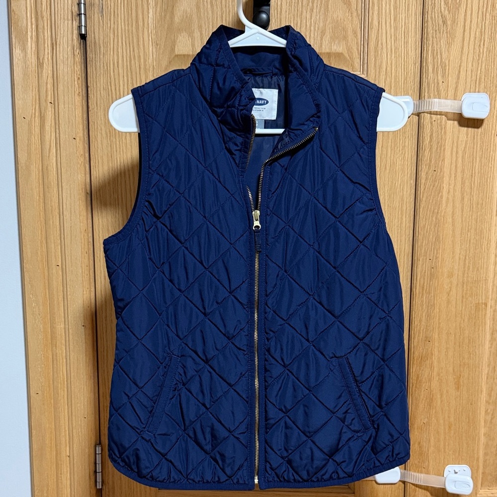 Old navy Quilted Navy Sleeveless Vest - Women's Jacket